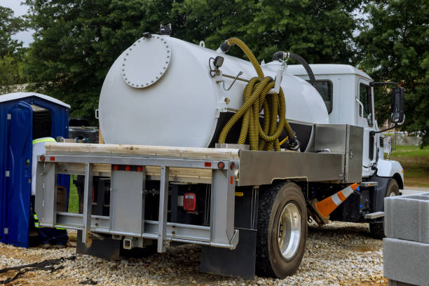 Portable Toilet Options We Offer in Rutherford, PA